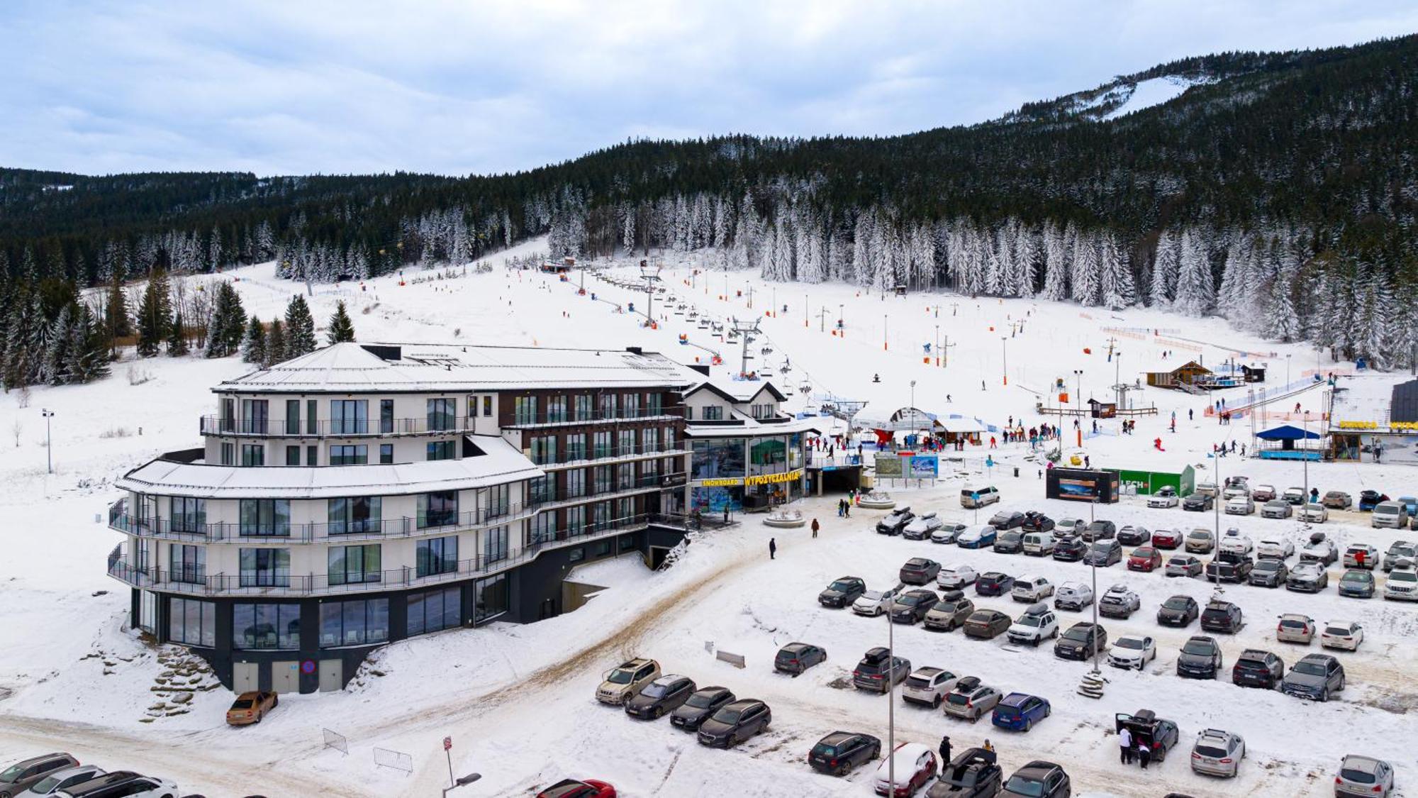 Czarna Perla - Czarna Gora Resort By Sun & Snow Basenem I Sniadaniem Apartment Sienna (Klodzko)